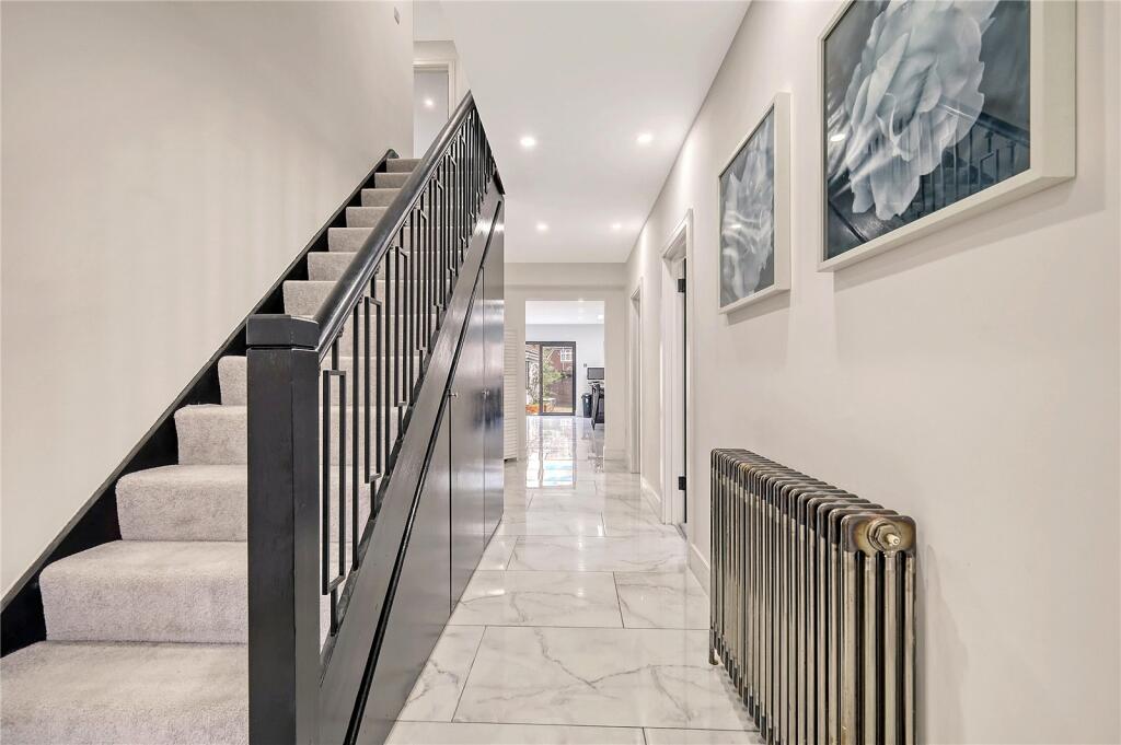 Additional image 6 of Thynne Road, Billericay, Essex, CM11