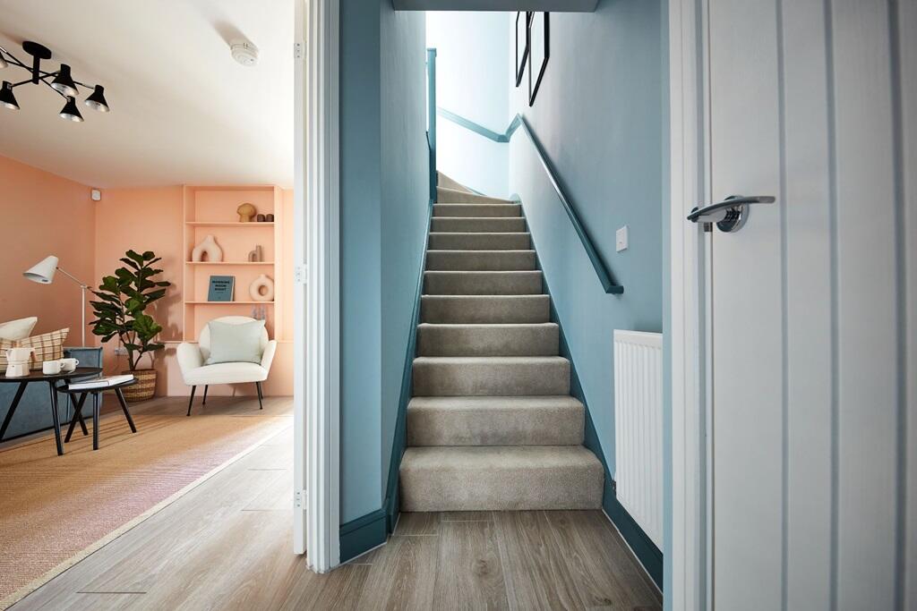 Additional image 8 of Elm Tree Avenue, 
Frinton on Sea, 
Essex,
CO13 0GR