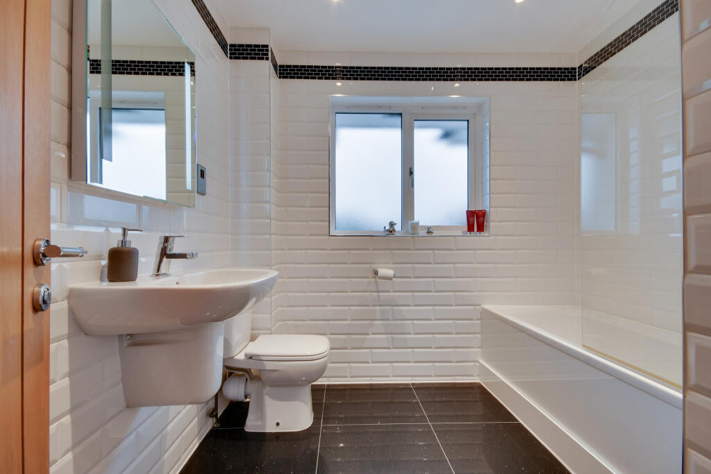 Additional image 24 of Back Road, Writtle