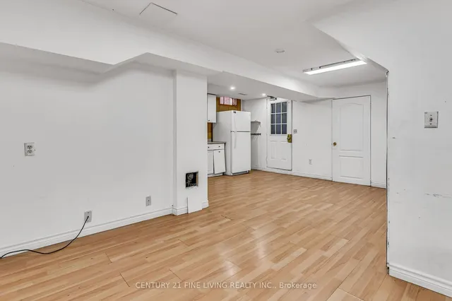 Additional image 28 of 68 Radford Dr