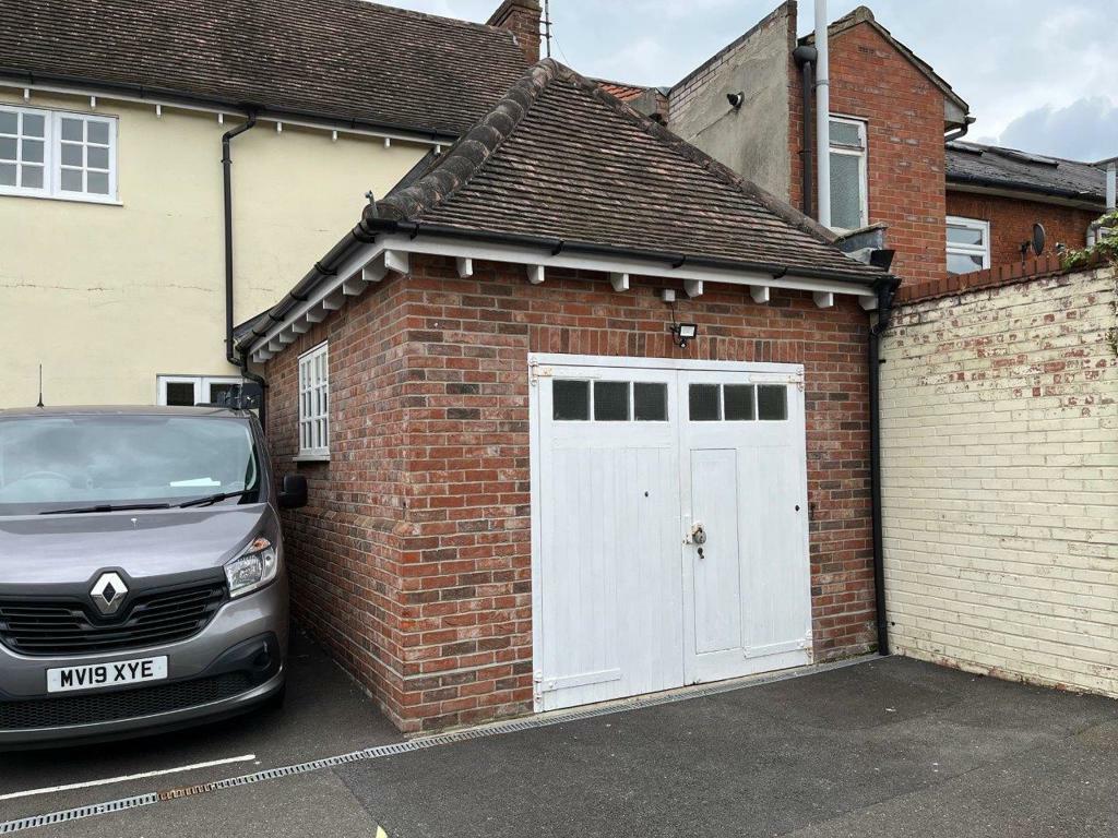 Additional image 10 of 40 Osborne Street, Colchester, Essex, CO2 7DB