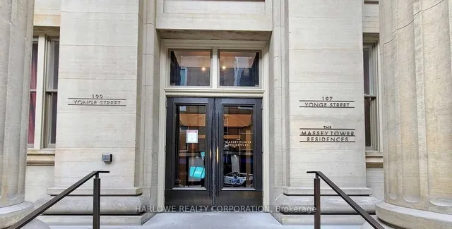 Additional image 10 of 197 Yonge St Unit 1514