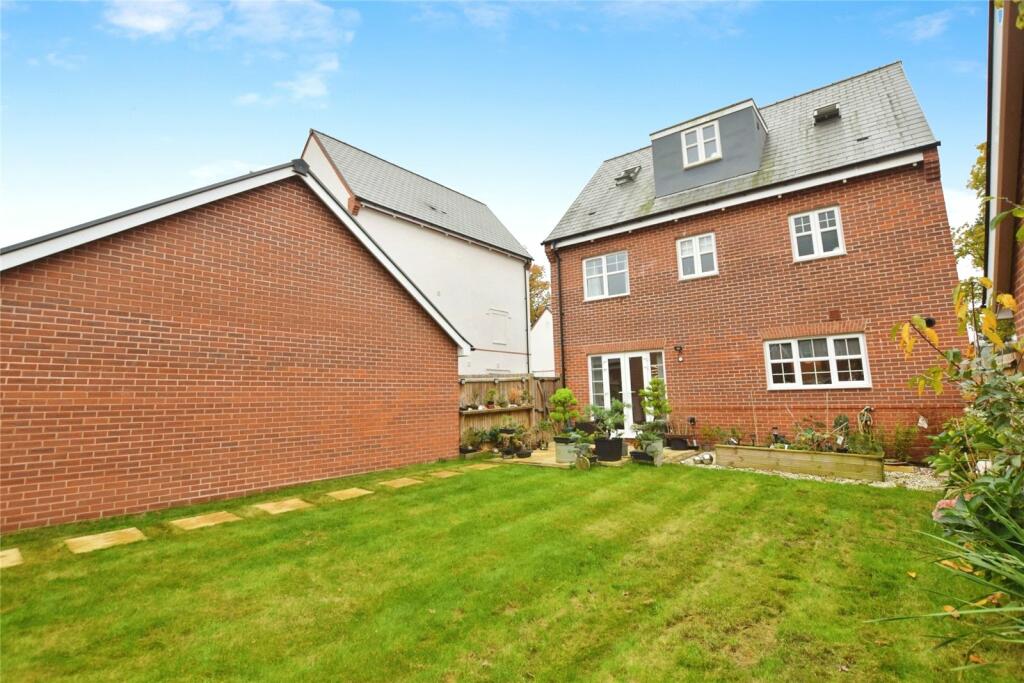 Additional image 3 of Iris Close, Colchester, Essex, CO4