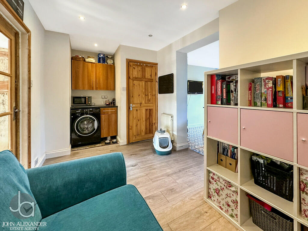 Additional image 13 of Cowdray Avenue, Colchester