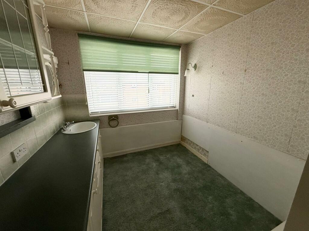 Additional image 10 of Newlands Close, Hutton, Brentwood