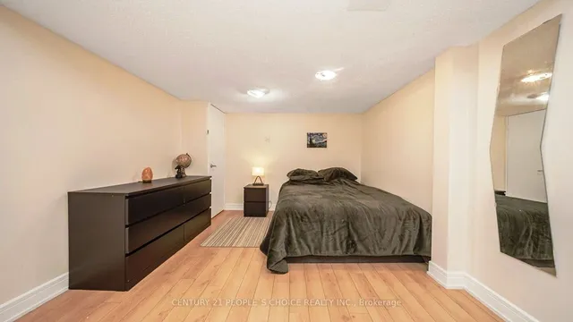 Additional image 35 of 197 Baronwood Crt