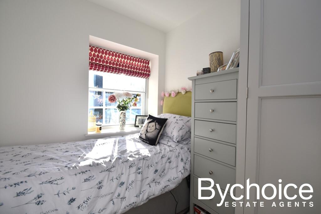 Additional image 6 of High Street, Clare