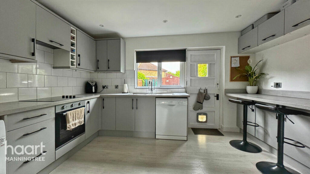 Additional image 12 of Nash Close, Manningtree