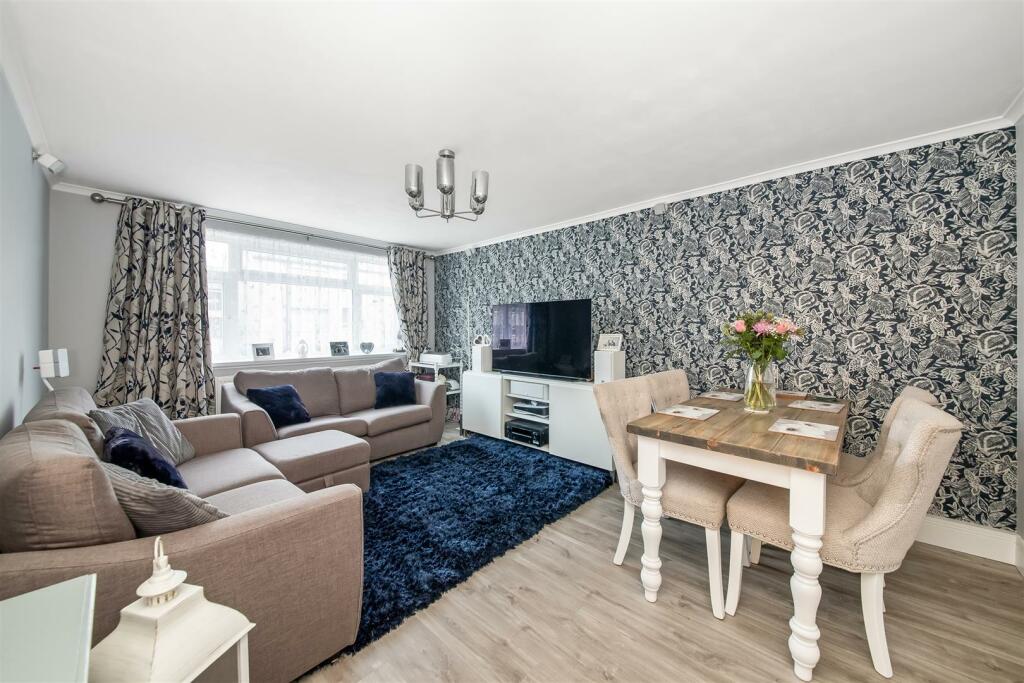 Additional image 11 of Goodenough Way, Coulsdon