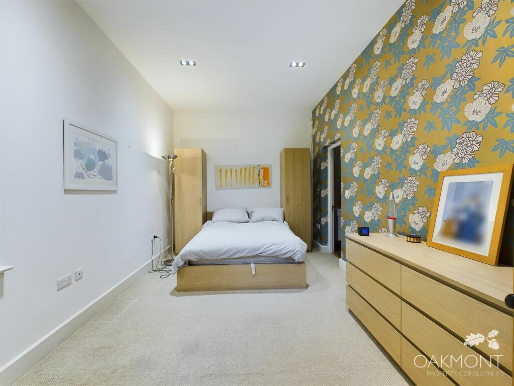 Additional image 13 of Flat , Myers Court, The Galleries, Warley, Brentwood