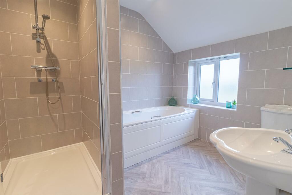 Additional image 20 of Harwich Road, Little Clacton