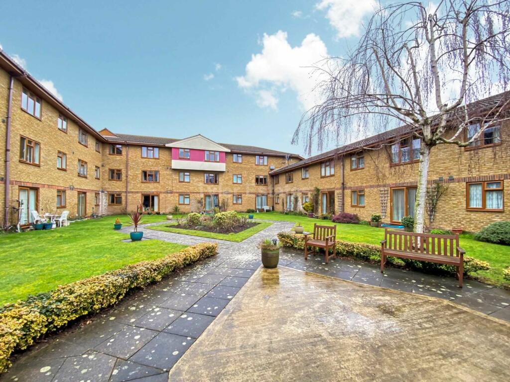 Additional image 6 of Outwood Common Road, Billericay, CM11