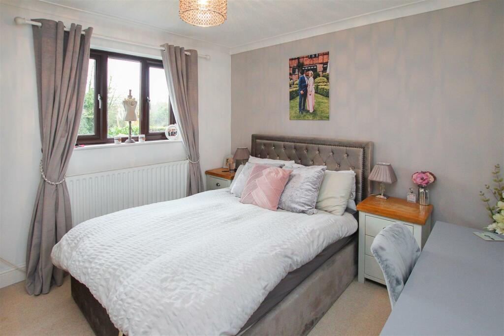 Additional image 7 of The Finchingfields, Kelvedon Hatch, Brentwood