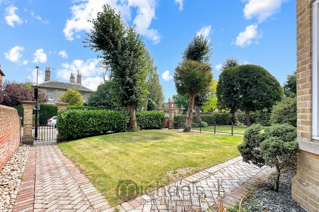 Additional image 2 of Beverley Road, Lexden, Colchester, CO3