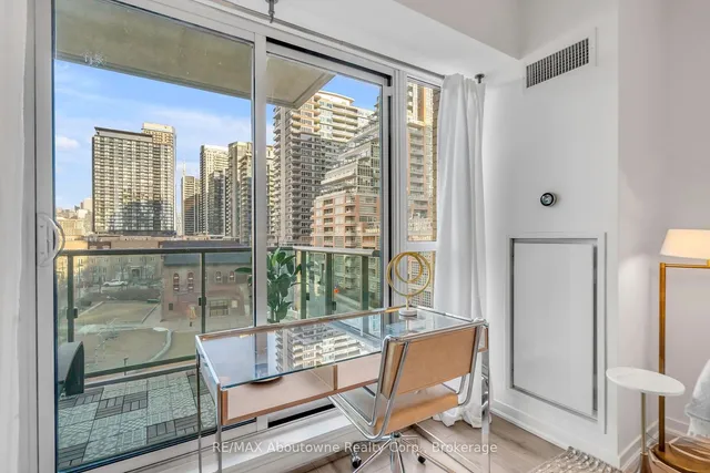 Additional image 7 of 69 Lynn Williams St Unit 502