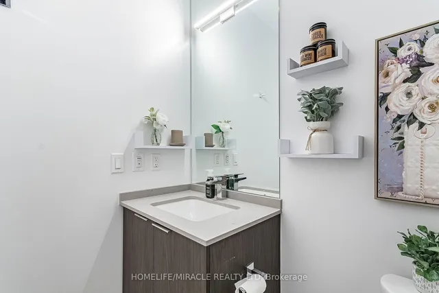 Additional image 14 of 4208 Dundas St Unit 815