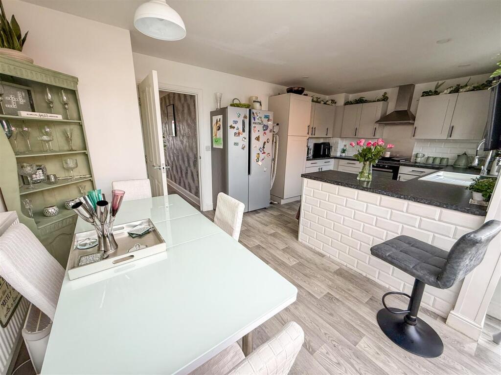 Additional image 8 of Woden Avenue, Stanway, Colchester