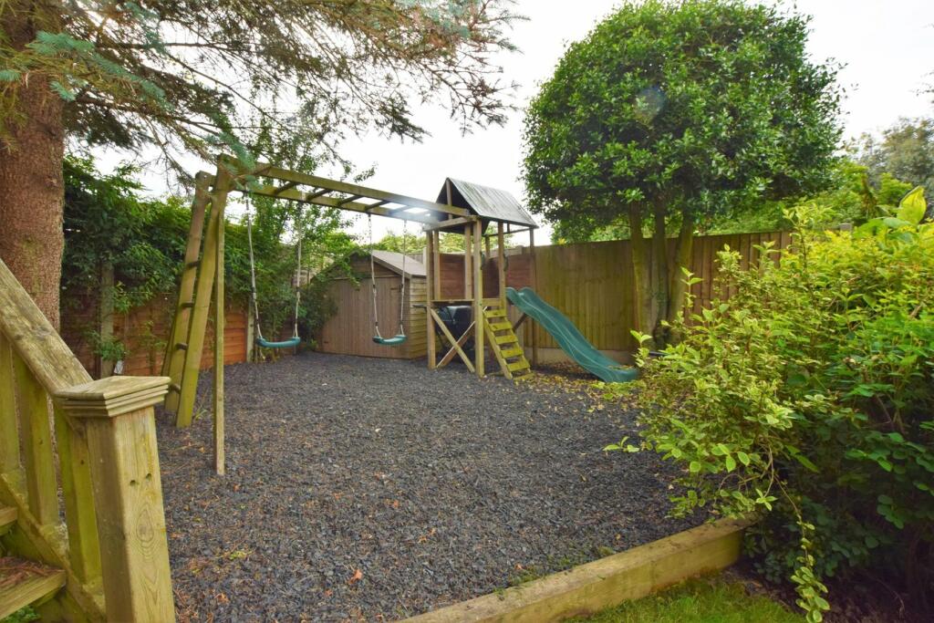 Additional image 17 of Gilmour Rise, Billericay, CM12