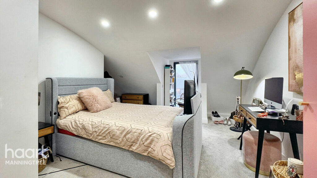 Additional image 7 of Secret Bunker, Shrubland Road, Mistley, Manningtree