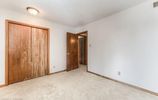 Additional image 35 of 22 Chartwell Crt