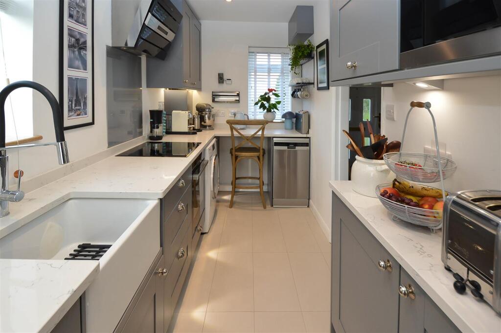 Additional image 3 of Costead Manor Road, Brentwood