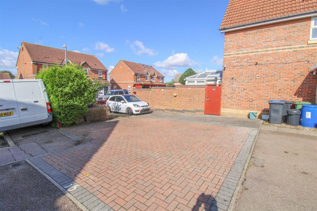 Additional image 11 of Albert Gardens, Church Langley