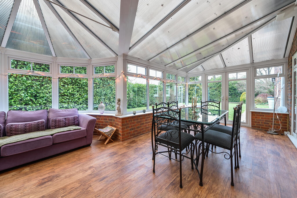 Additional image 3 of Alexanders Walk, Caterham, CR3