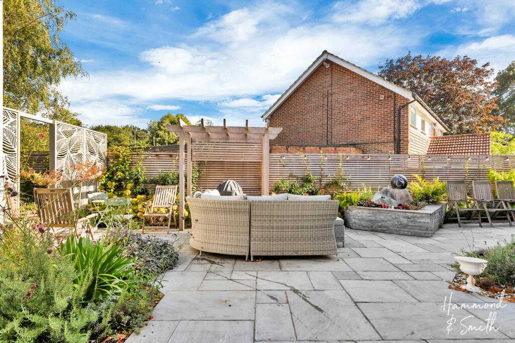 Additional image 16 of Kendal Avenue, Epping, CM16