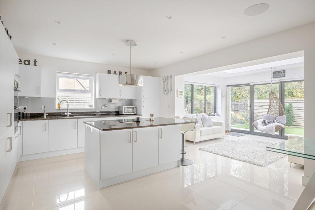 Additional image 2 of Gill Edge, Stansted, CM24