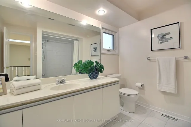 Additional image 27 of 26 Canmore Blvd