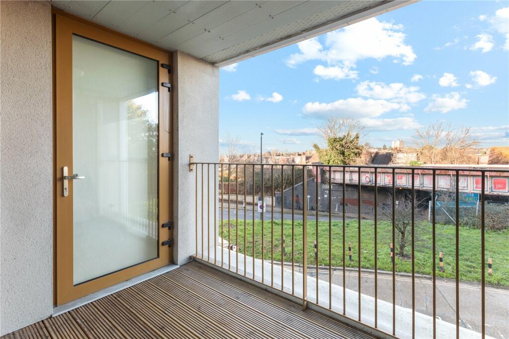 Additional image 10 of Ridge Road, Tooting, CR4