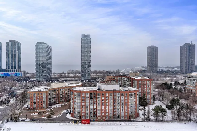 Additional image 37 of 60 Southport St Unit 912