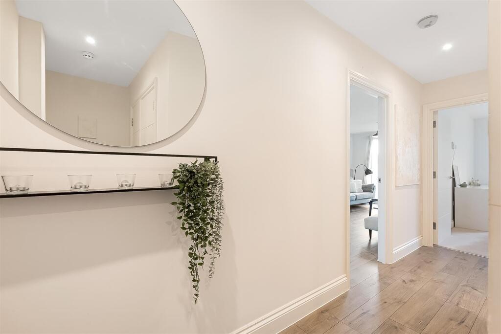 Additional image 4 of Station Road, Whyteleafe