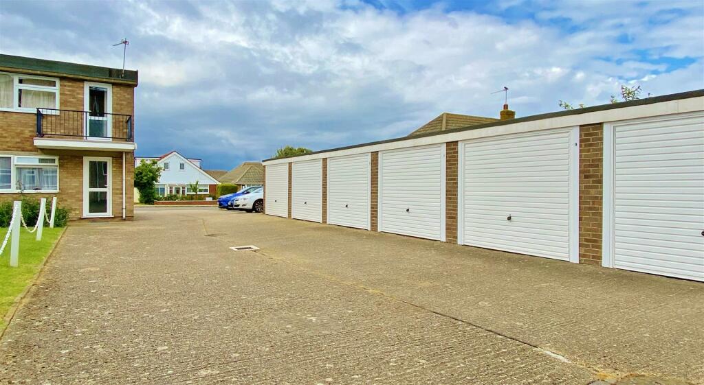 Additional image 16 of Easton Way, Frinton-On-Sea