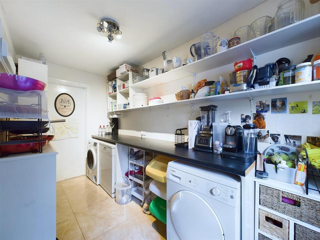 Additional image 13 of Whyteleafe Hill, Whyteleafe