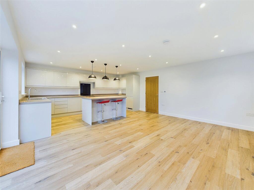 Additional image 14 of Churchill Avenue, Halstead, Essex, CO9