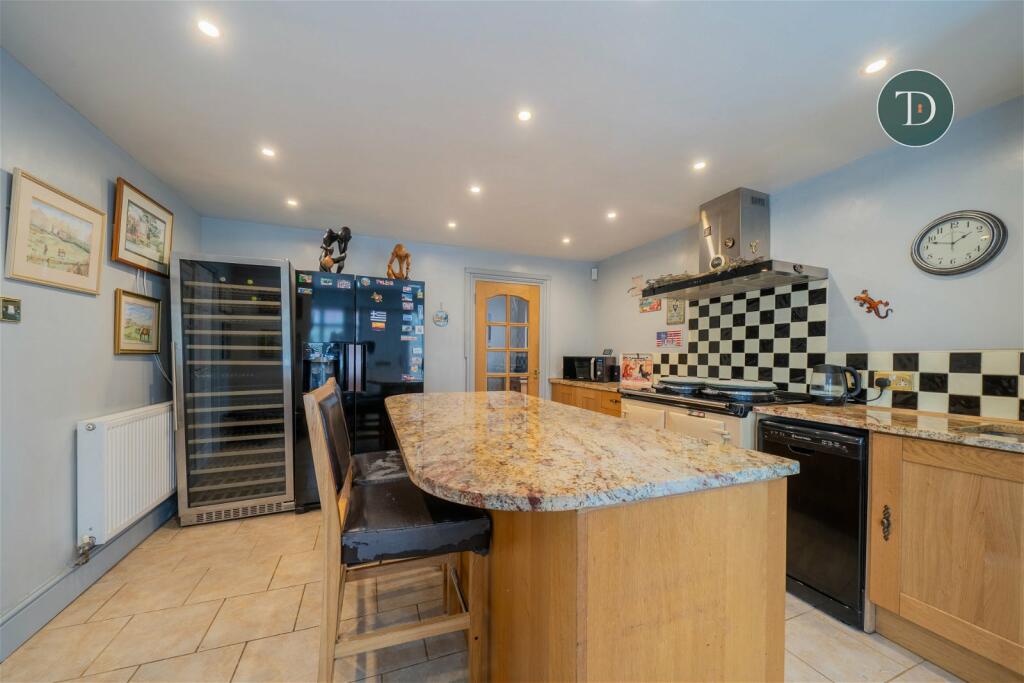 Additional image 10 of Park Drive, Whitby, Ellesmere Port, CH65