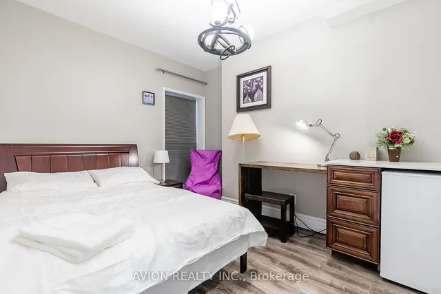 Additional image 20 of 83 Sullivan St