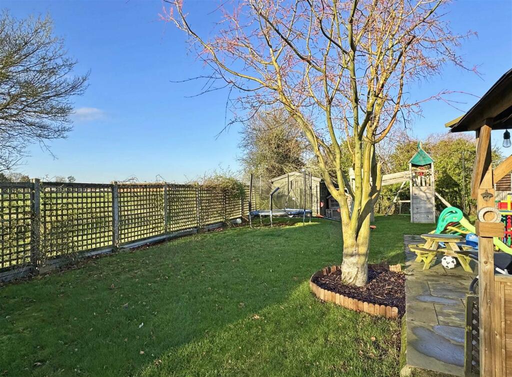 Additional image 29 of Ranks Green, Fairstead, Chelmsford