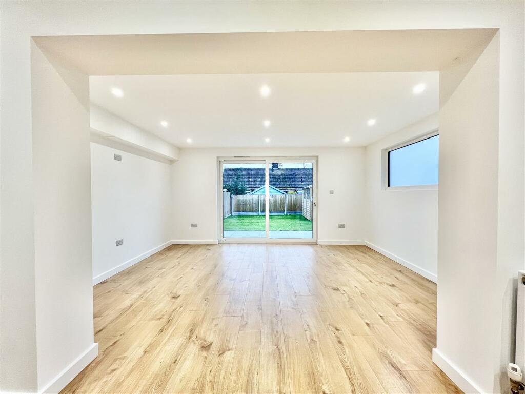 Additional image 8 of Home Mead, Writtle, Chelmsford