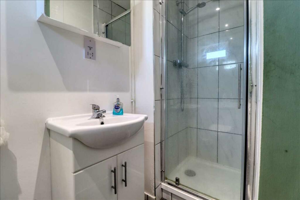 Additional image 18 of Gatefield Close, Frinton-On-Sea, Frinton