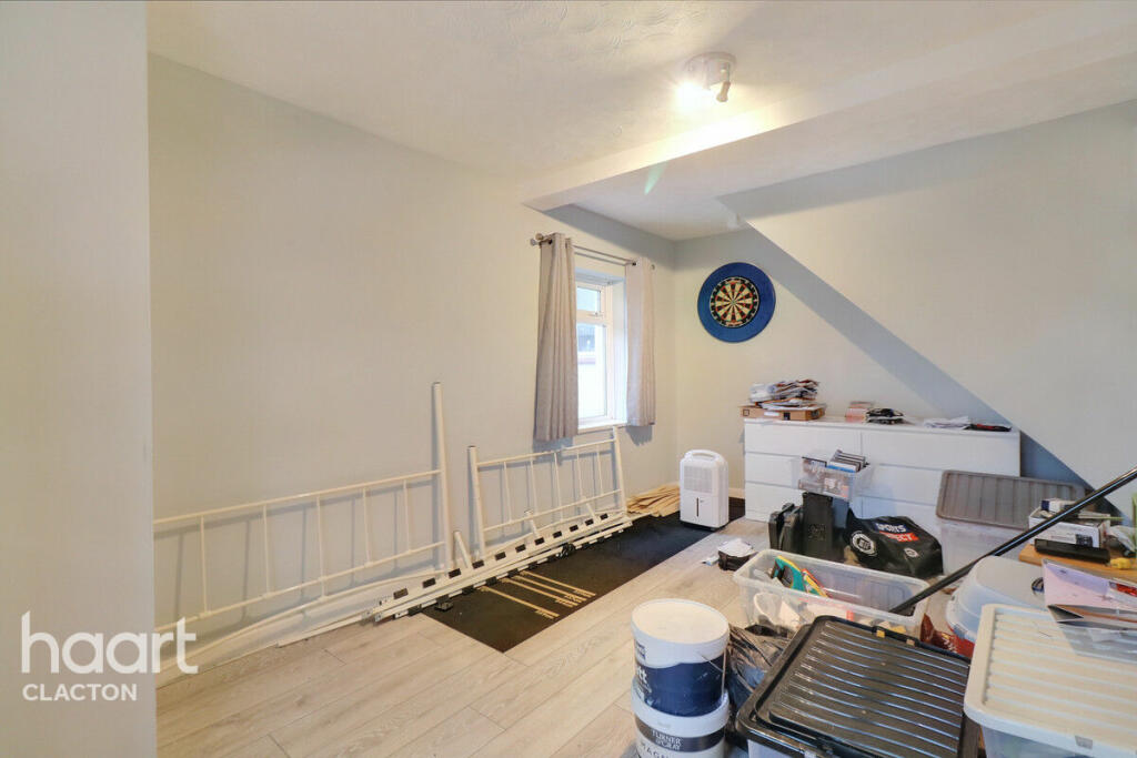 Additional image 6 of Marine Parade East, Clacton-On-Sea