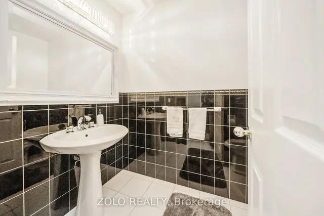 Additional image 10 of 8 Enchanted Crt