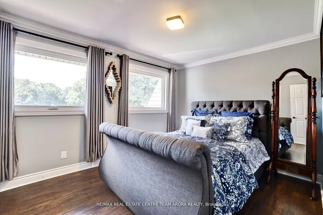 Additional image 20 of 14 Huttonville Dr