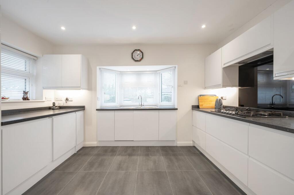 Additional image 2 of Leas Road, Warlingham, CR6