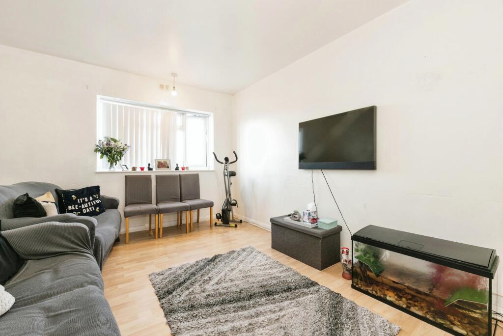 Additional image 7 of London Road, Mitcham, CR4