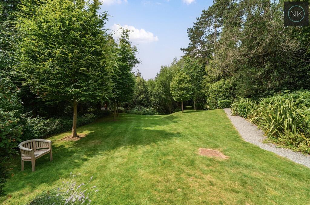 Additional image 4 of Coopers Court, Piercing Hill, Theydon Bois, Epping, Essex, CM16
