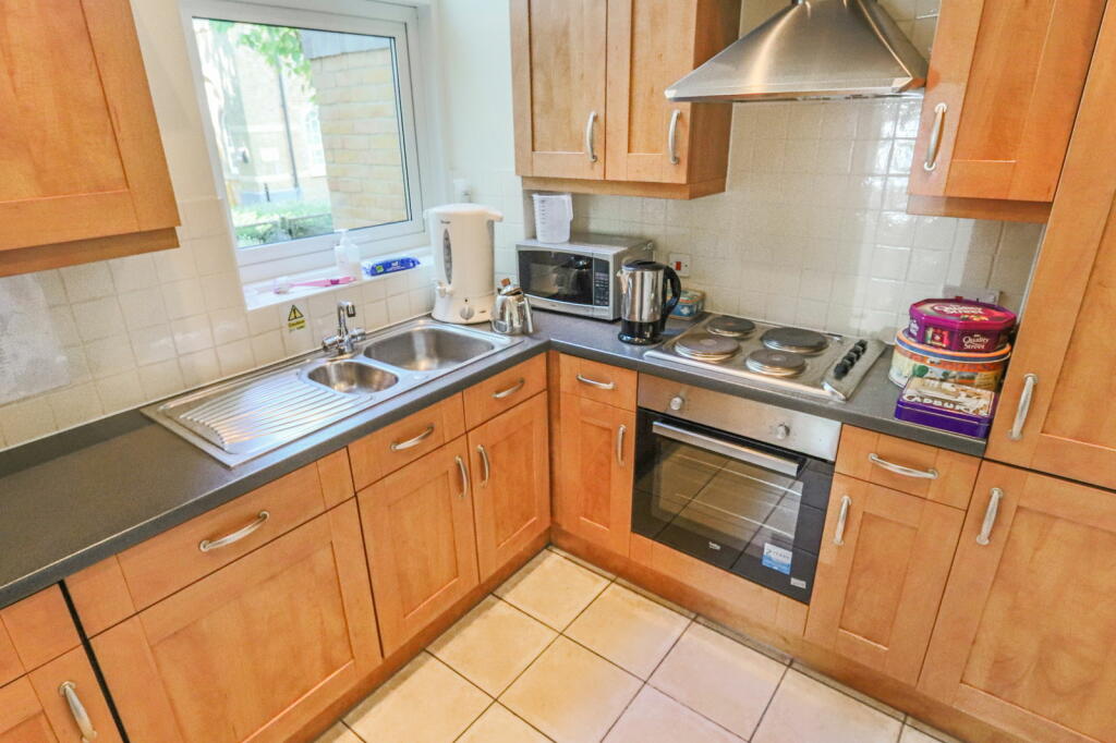 Additional image 14 of Coldstream Road,Caterham,CR3 5DU