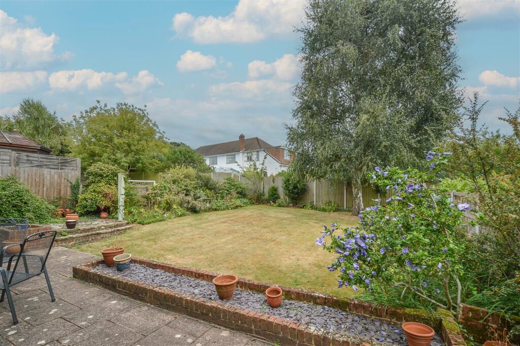 Additional image 16 of Belvedere Road, Brentwood