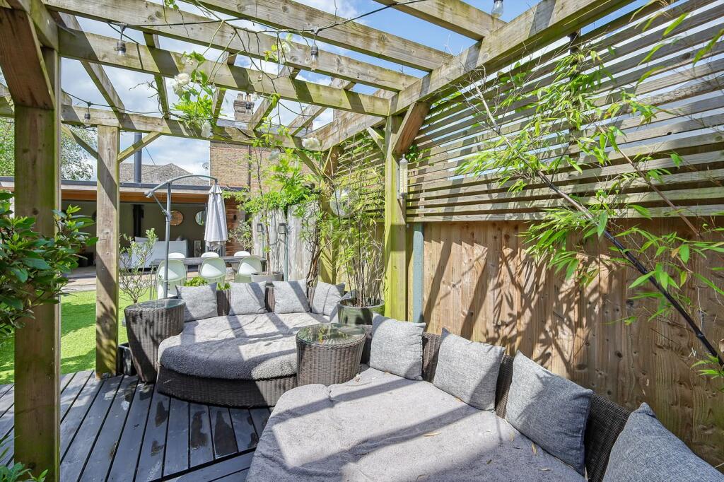 Additional image 25 of Upper Roman Road, Chelmsford, CM2